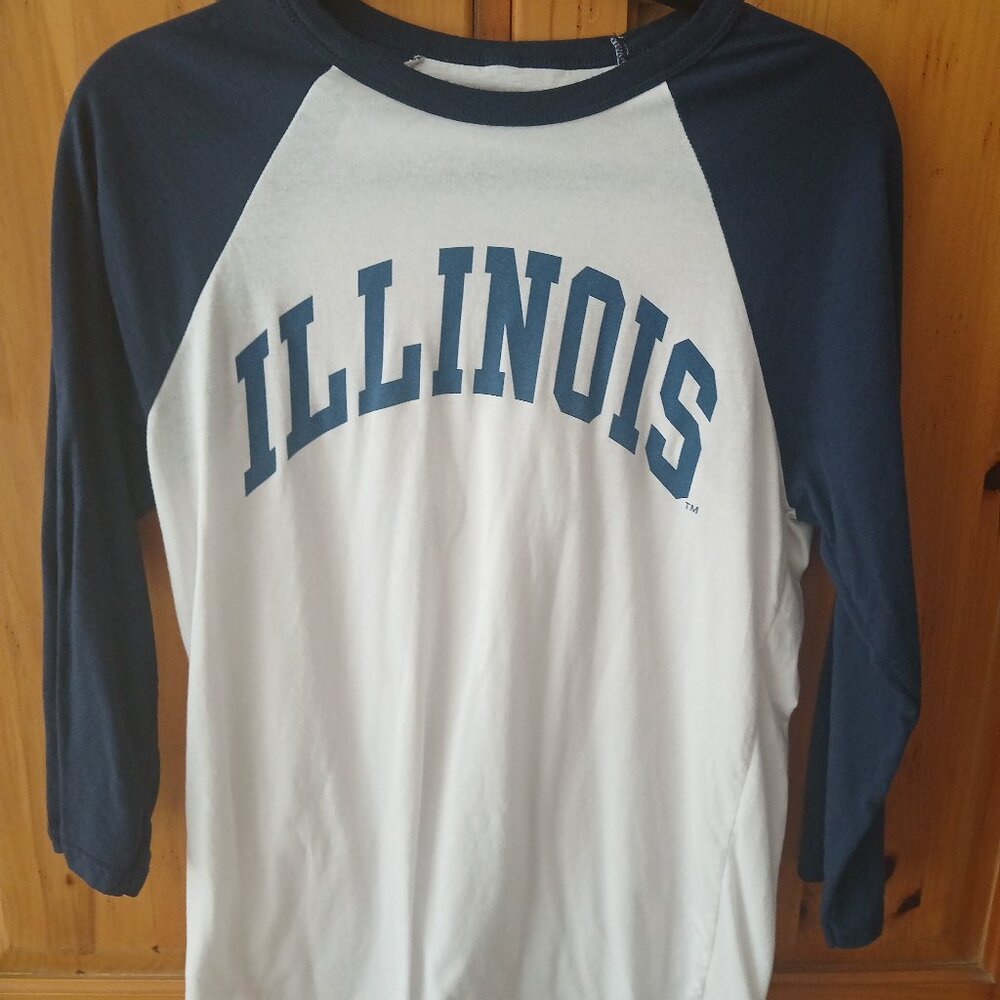 University of Illinois Arched White and Blue 3/4 Sleeve Medium TShirt